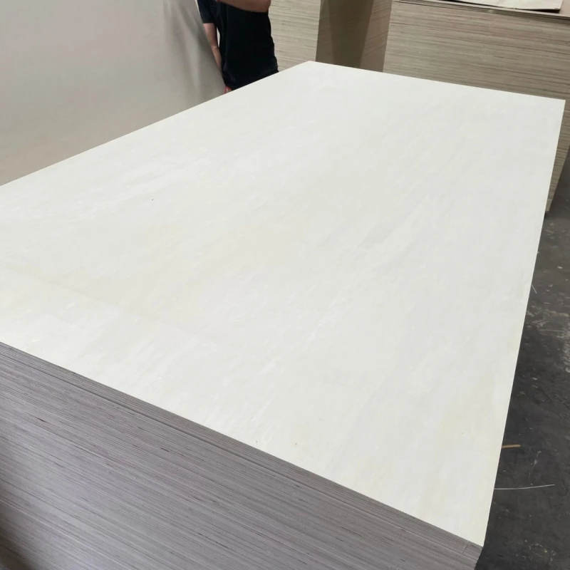 Bleached Poplar Veneer Plywood 0706