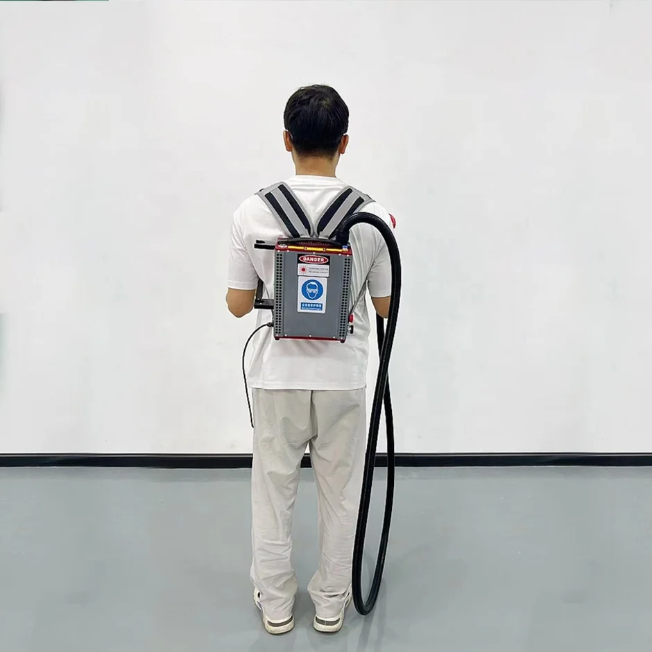 Professional Laser Cleaner 100w 200w 500w 1000w 2000w Agent Price Cleaning Machine For Rust Removal