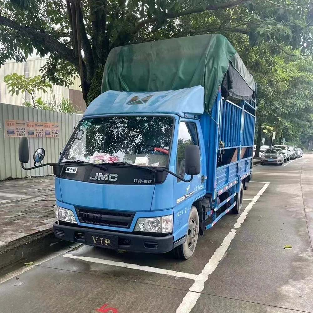 Wholesale 2015 JMC Single row box car Isuzu engine loading truck used car second hand cars