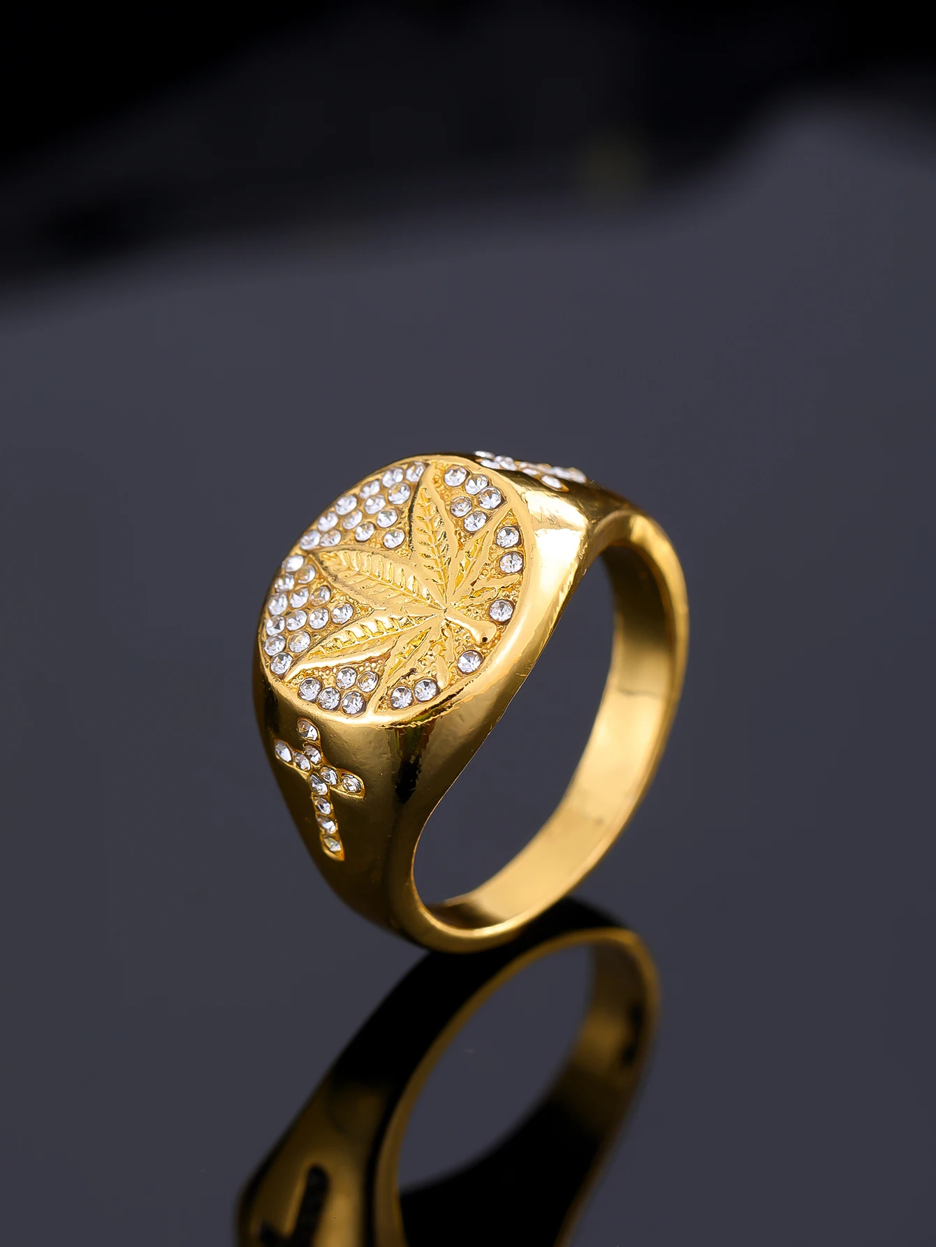 Liaolan Jewelry Moissanite Smoking Ring Hip Hop Diamond 18K Gold Cannabi Gorgeous Plant Weed Ring For Men Hip Hop Rings Men