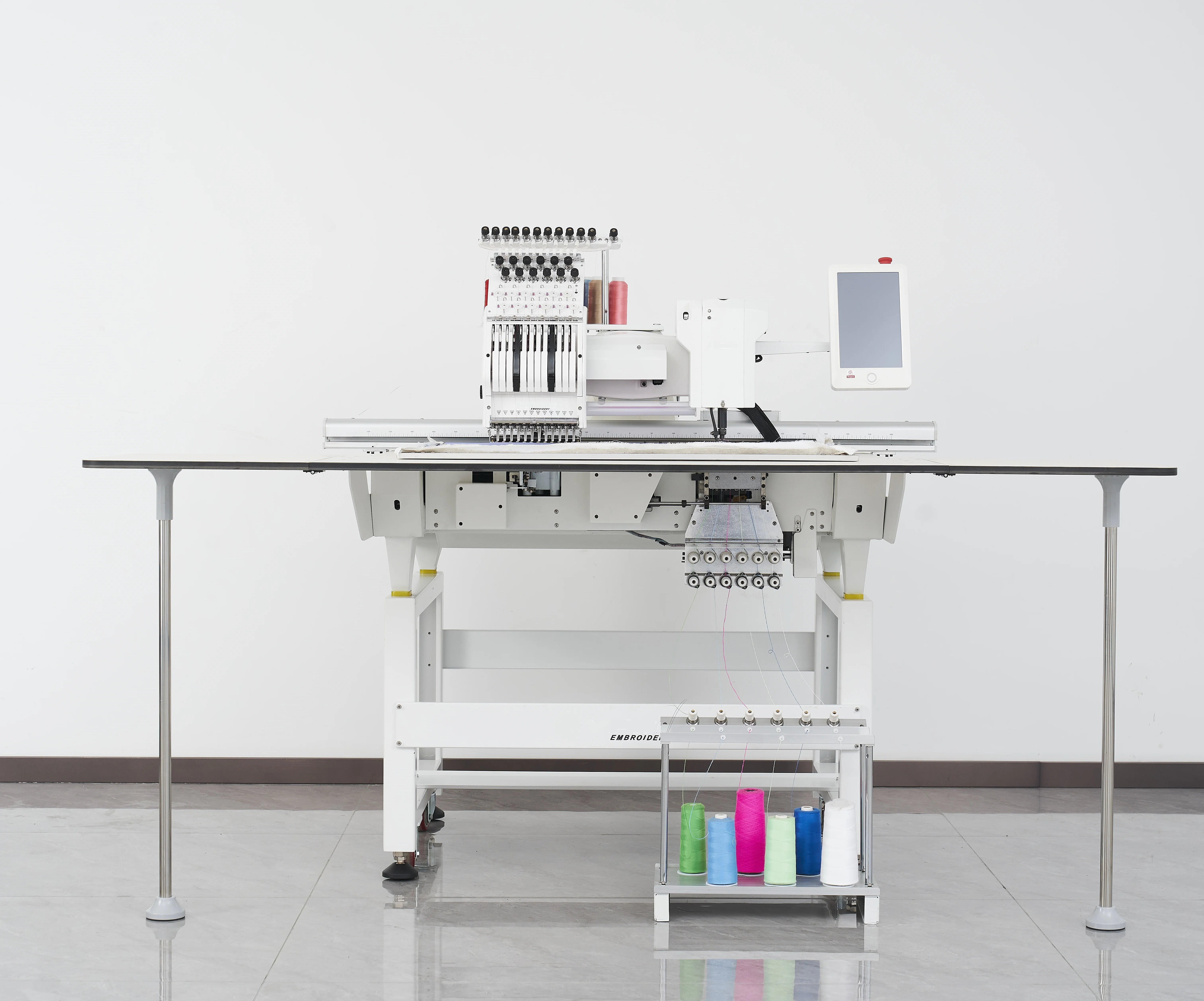 12 игл, автоматическая машина для вышивки, плоские полотенца, смешанные, компьютеризированные, с новым состоянием моторного зубчатого подшипника для домашнего использования