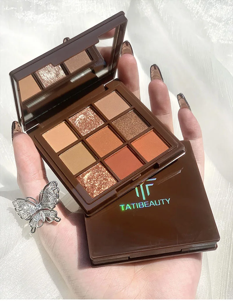 Wholesale 9 colors Luxury Private Label Professional Makeup Eyeshadow Palette Foundation smoky Makeup Eyeshadow palette
