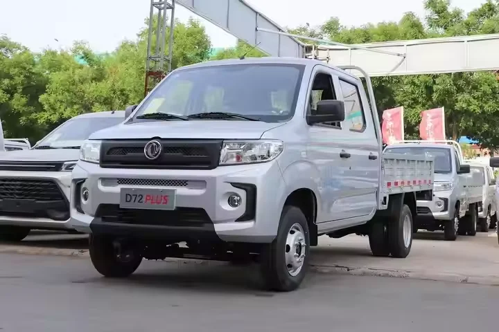 Высококачественные однорядные мини-грузовики Dongfeng Xiaokang 4x2 122 л.с. 1-3 тонны по заводской цене