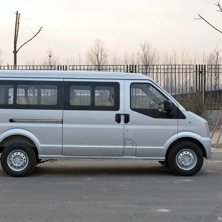 5 Door Dongfeng Minibus for exports