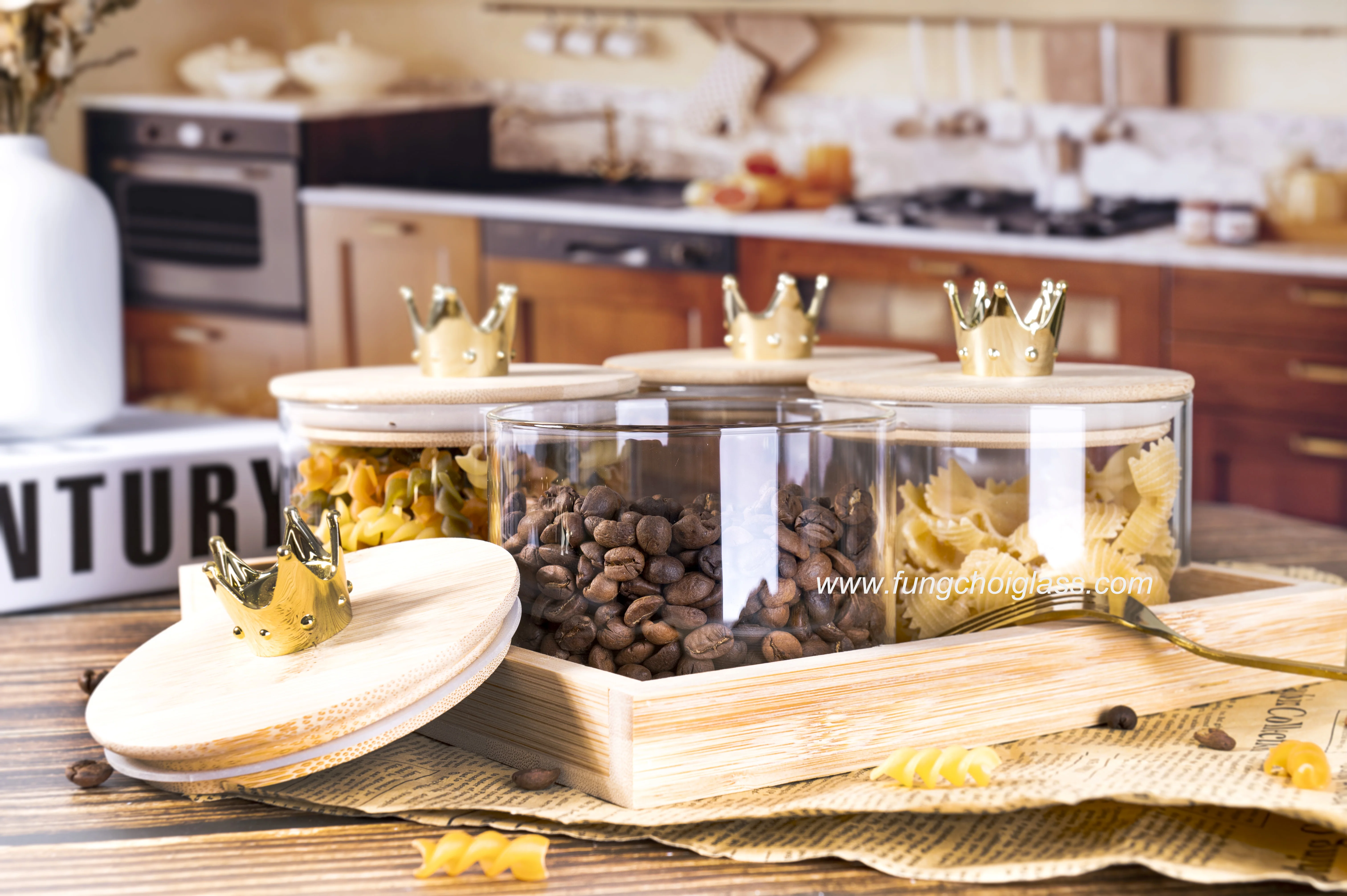 A set of 4 transparent bubbles embossed designing candy jar kids snack container sugar storage bowls with covers and tray