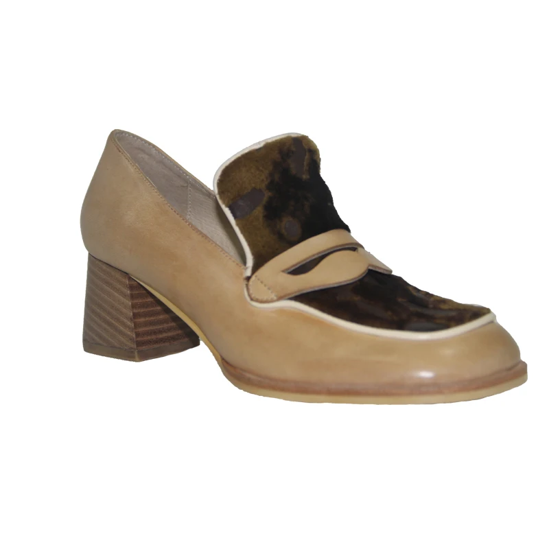 
China Manufacturer Handmade classical high quality leather and real fur women casual shoes 