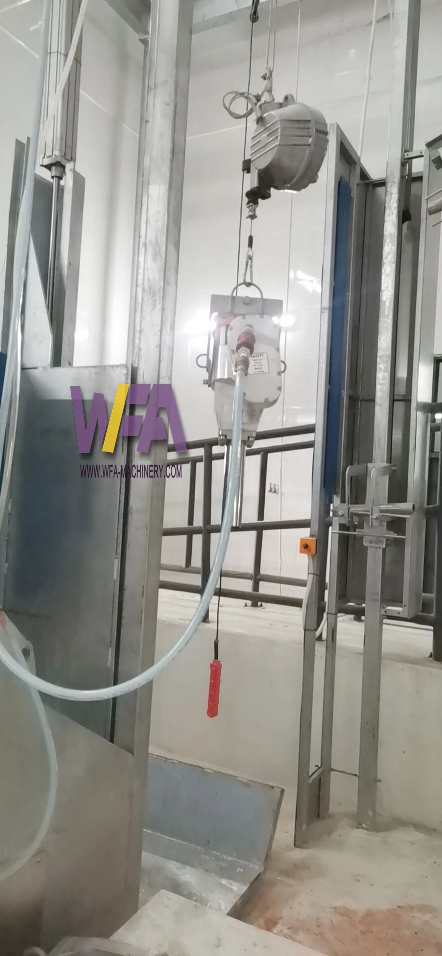 Cow Slaughter Line Pneumatic Stunner For Cattle Abattoir Equipment