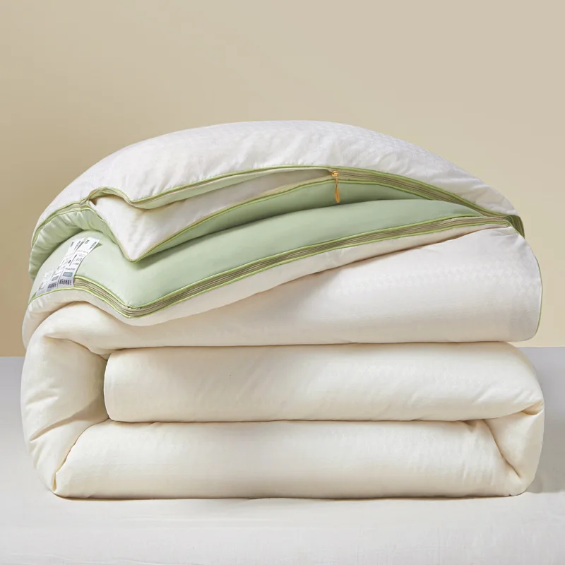 High Quality Light Weight Sleep Aid Comforter Bedding Hug Sleep Blanket Double Size Microfiber Quilt