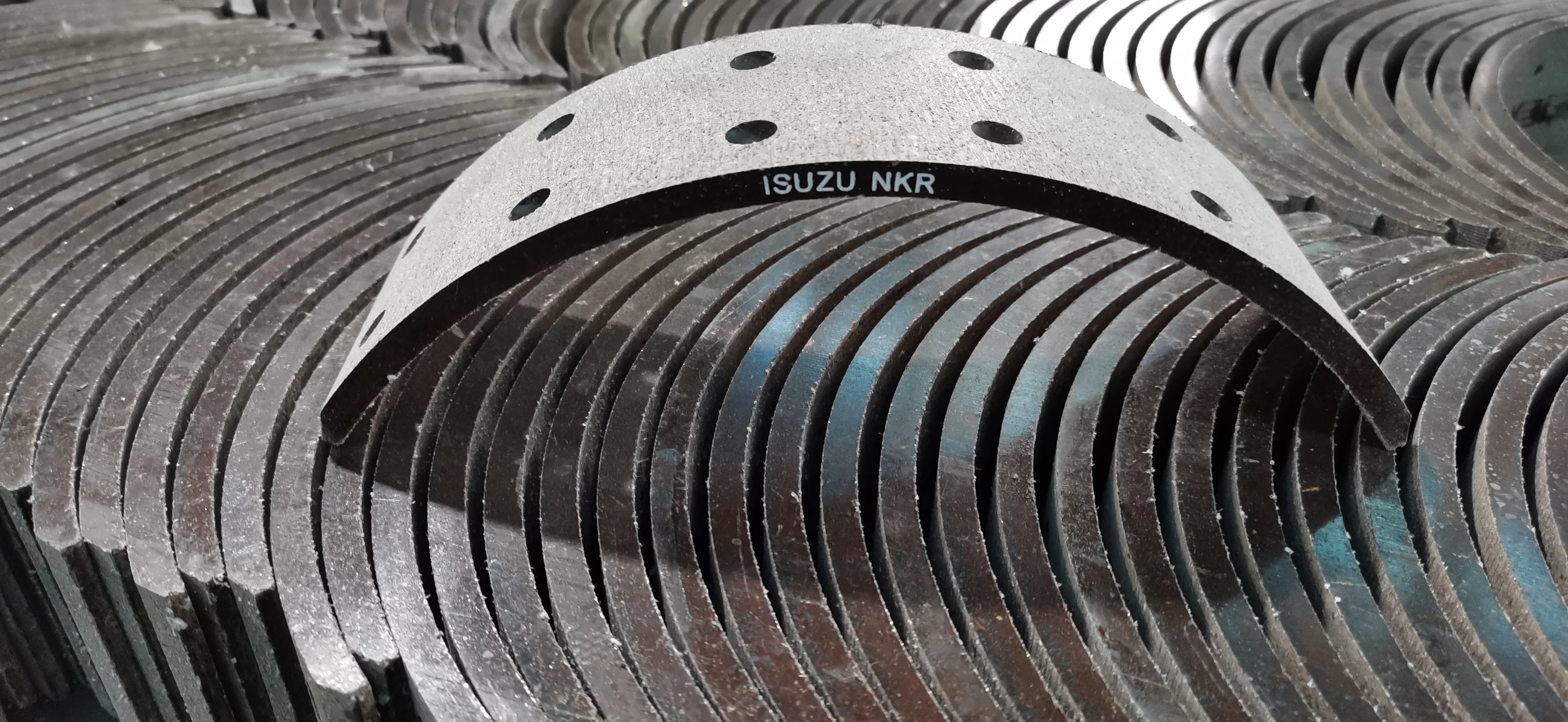 Truck Parts Brake Lining Hino   Material Brake Shoe Lining 1467/ T320-758A canter   Truck Hino 500 BRAKE SHOE JAPANESE