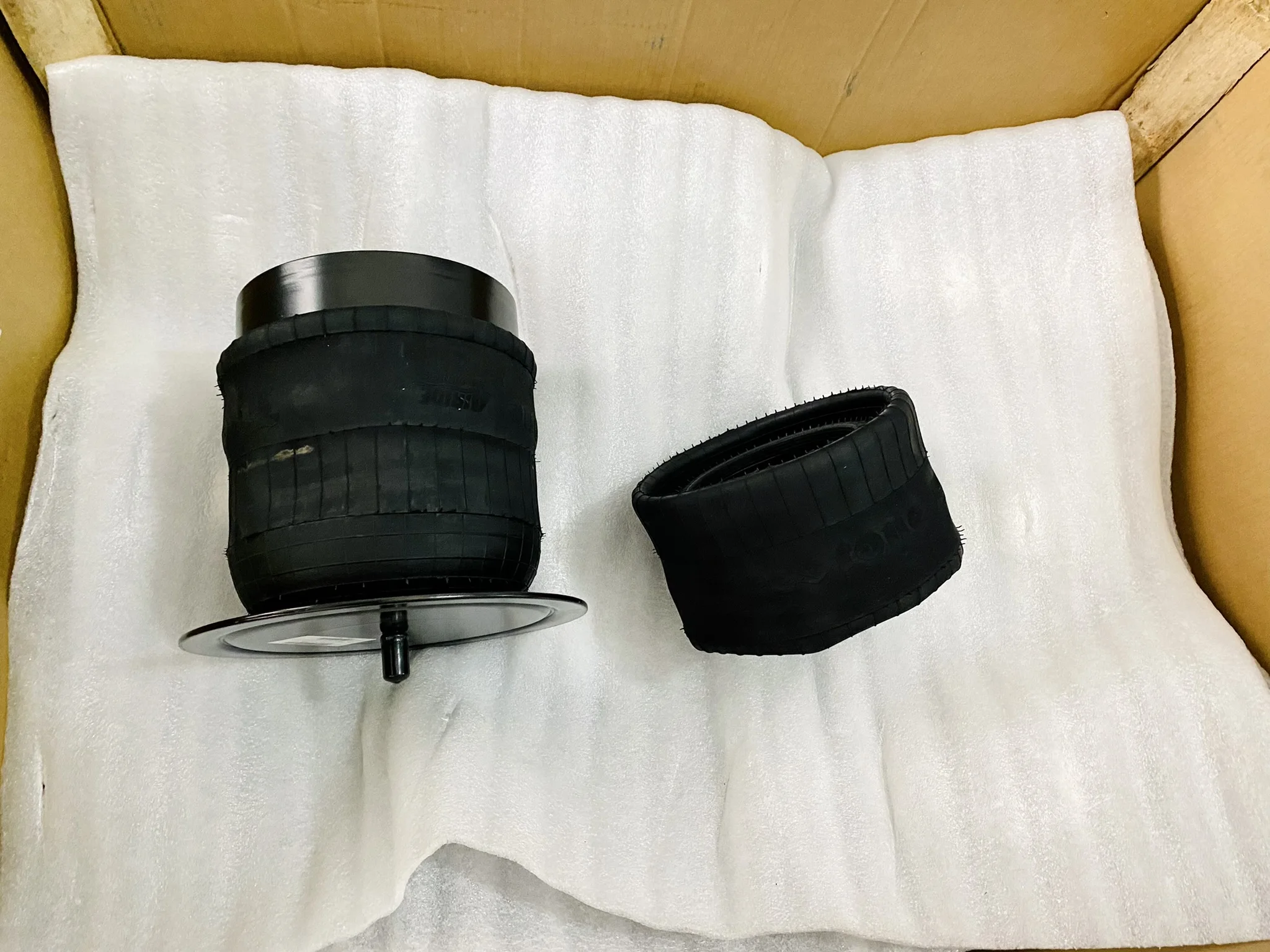 air bag base zhongtong ankai yutong higer kinglong dongfeng Bus truck air bag parts 615 661 715 air bag