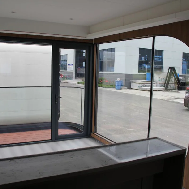 Luxury Portable Mobile Home Stay Resort Building Ready To Ship Prefab Vessel Capsule Cabin Holiday House