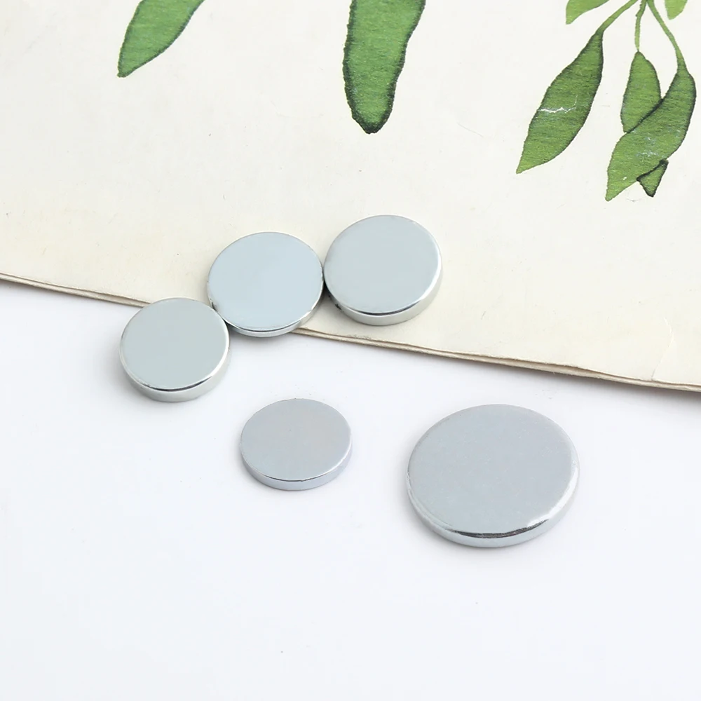 Wholesale Multi-size Magnetic Materials Round Neodymium Magnets Strong N52 For Bag/Clothing