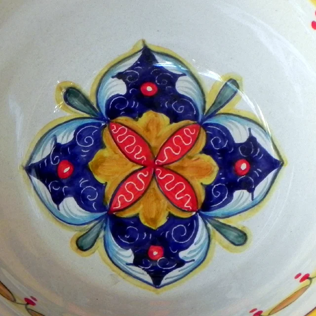 20CM / 7.8IN CERAMIC ROUND BOWL WITH RENAISSANCE DESIGN HANDMADE IN ITALY BOLO CON DISEGNO RINASCIMENTO 20CM HANDMADE IN ITALY