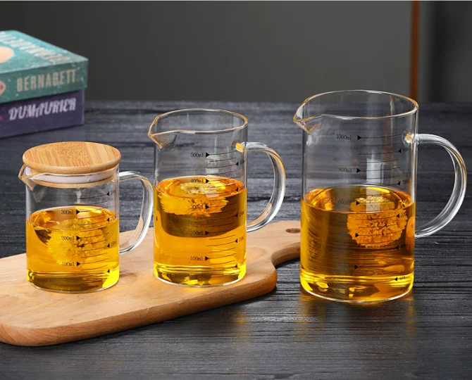 350 Ml 500 1000 Borosilicate Glass Milk Cup Measuring With Spout and Insulated Handle