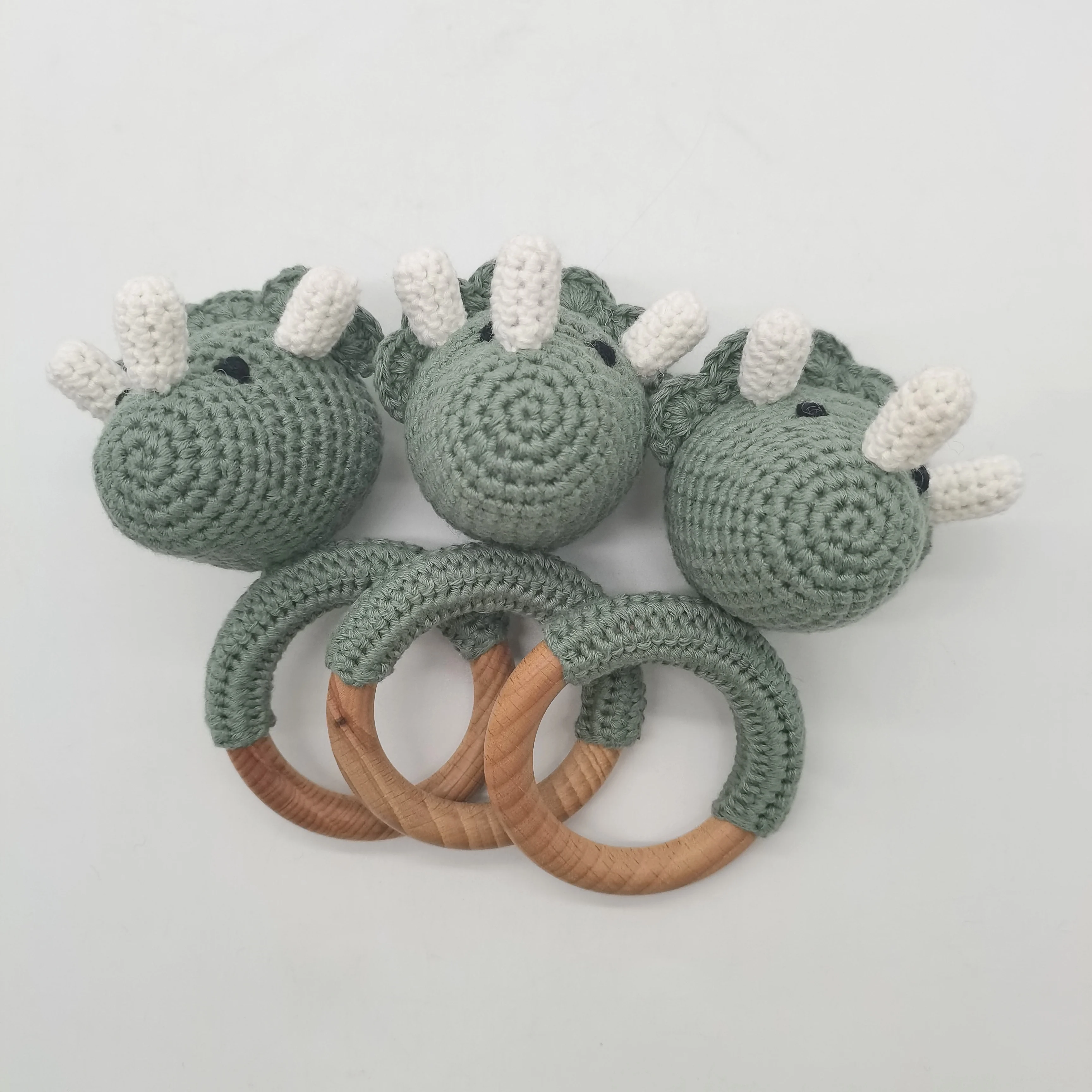 Hot Sale Custom Small Rabbit handmade Crochet  rattle baby toy for Kids Crafts Gift