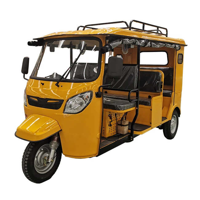 Bajaj Tricycle Affordable Closed Cabin Passenger Tricycle Petrol Motorcycles 200Cc
