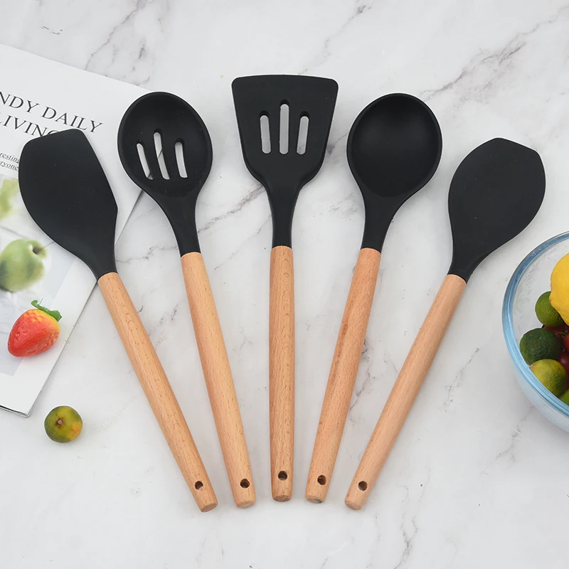 Hot Sale Cooking Tools 5pcs Silicone Kitchen Accessories Wooden Kitchen ware with Natural Acacia Hard Wood Handle