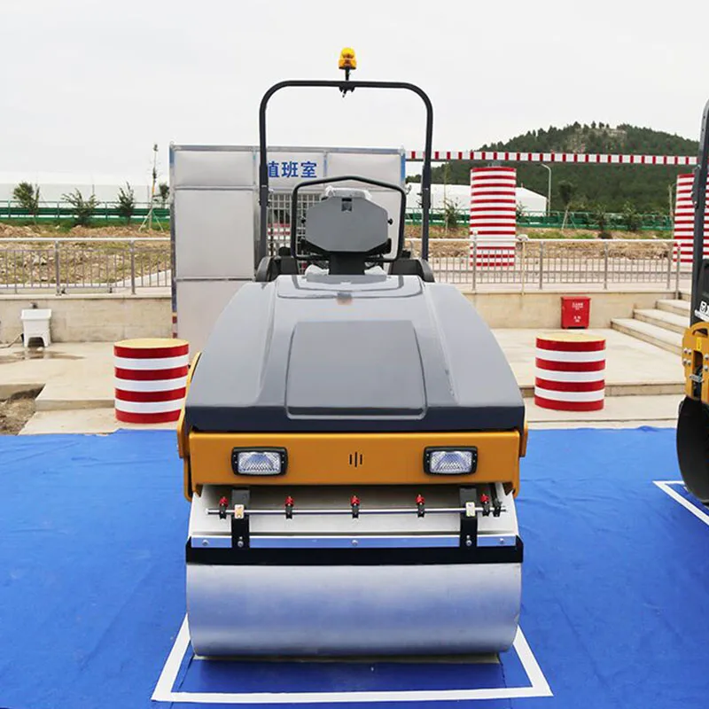 Road Machinery 1.7t XMR170 1000mm Compacting Width Mini Double Drum Road Roller