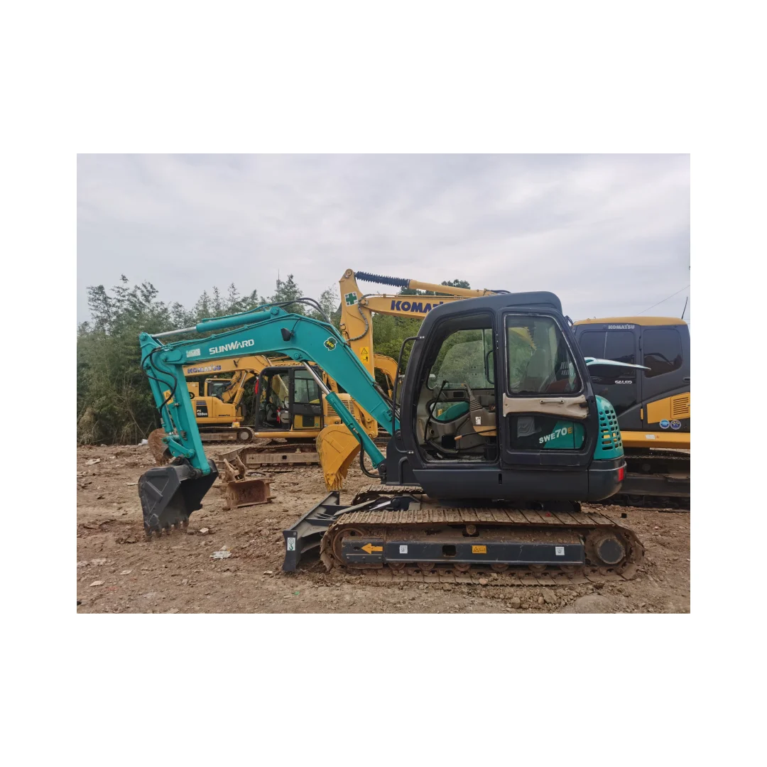 used hydraulic crawler excavator Sunward SWE70E high quality good condition low price for sale