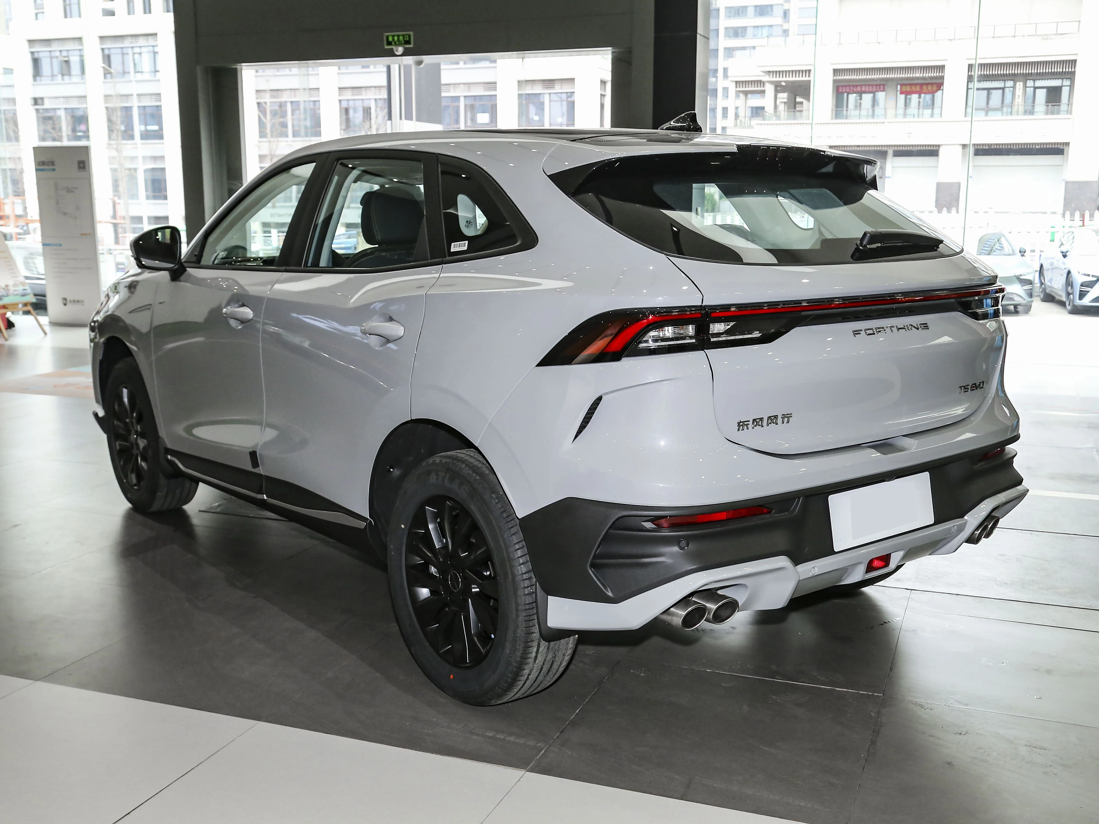 dongfeng forthing t5 evo china gasoline suv cheap compact suv 1.5t forthing t5 evo 5 seat 197Ps 2024 t5 evo forthing