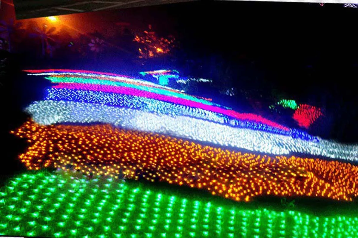 Top Quality 2M*1M 160 Light Net Customization Christmas Fairy  Fishing Mesh Net With LED Lights For Outdoor