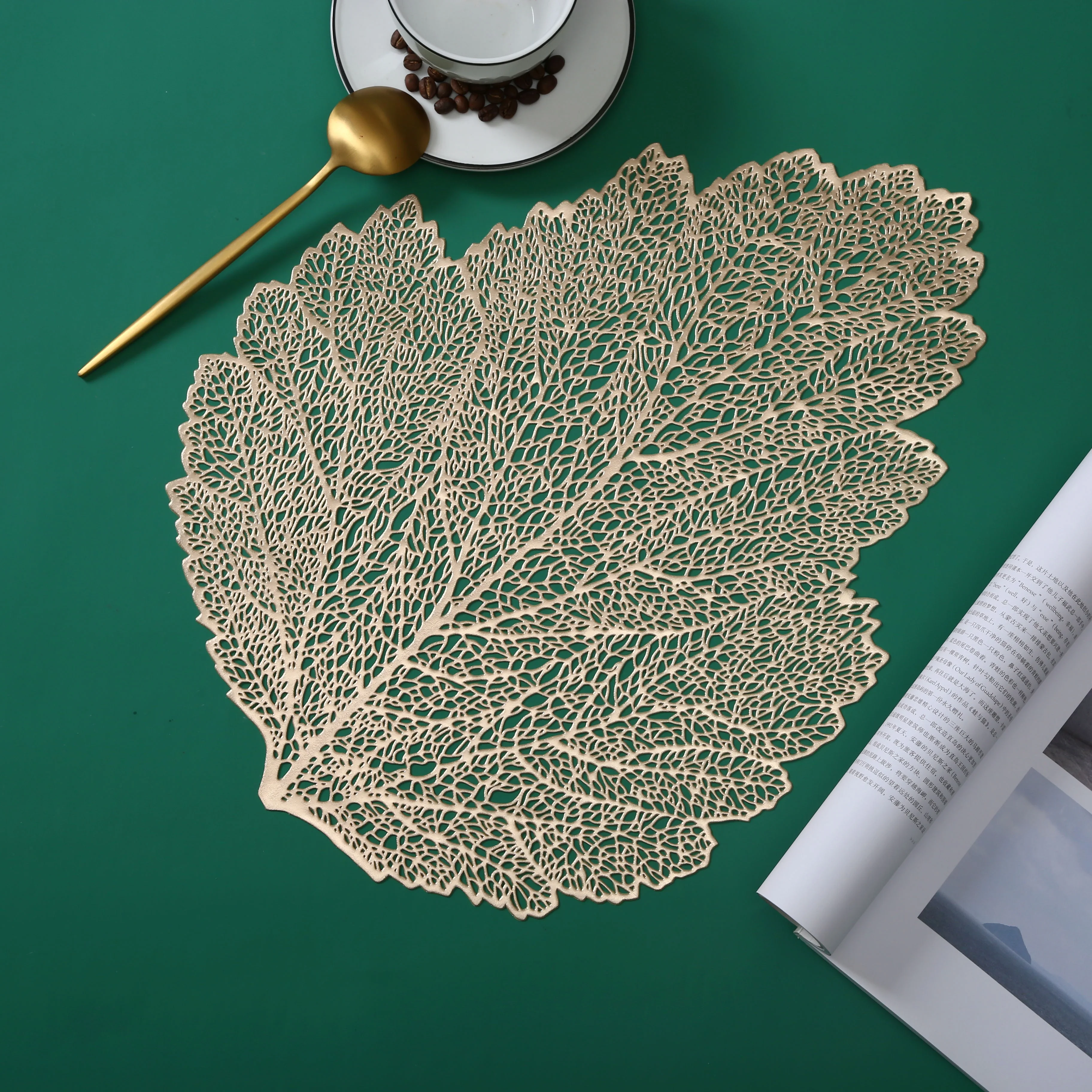 IN STOCK Leaf PVC Placemat For Table Decoration Wedding Dinning