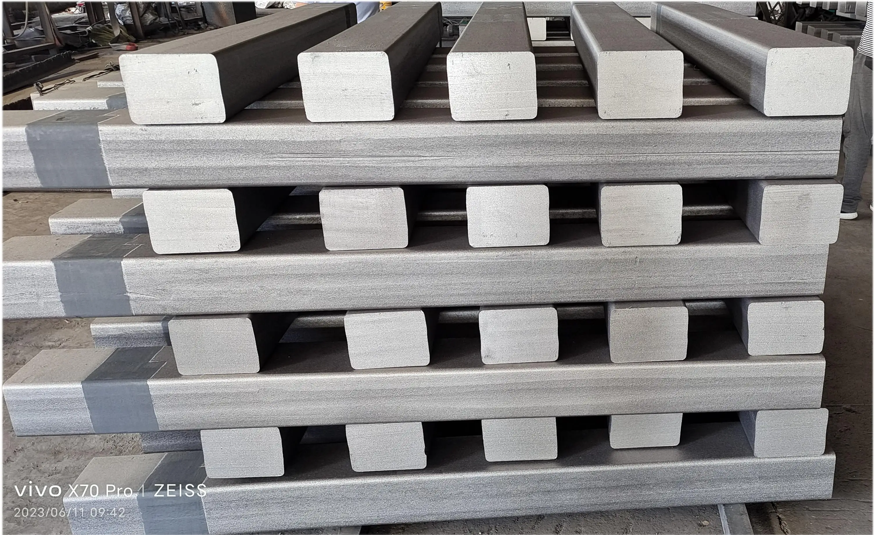 High conductivity and efficient transmission of current Cathode materials 70mm* 180mm*/120mm*245mm/180mm*240mm