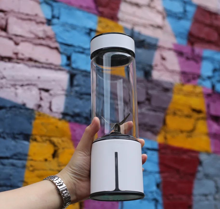 Factory prices ice crushing household blender juicer with 6 blades usb mini juice blender portable blender