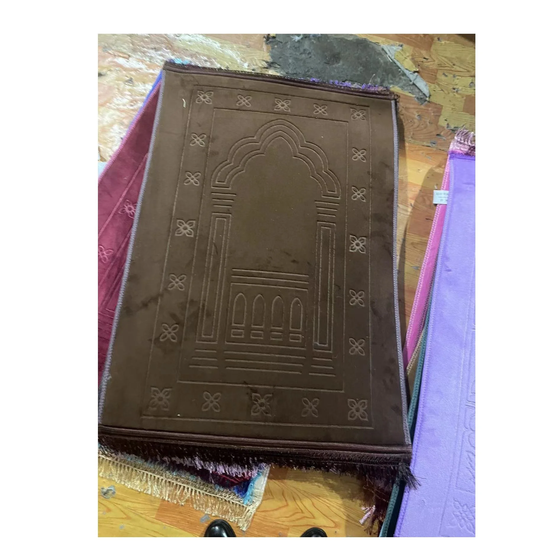 Hot Sell Pray Muslim Portable Prayer Rug outdoor and travel Islamic Sejadah for Arab carpets and rugs  praying mat Rug