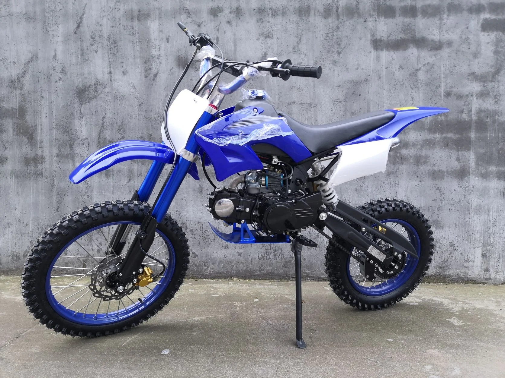 2022 недавно дешевле 110cc 125cc 17 дюймов 14 4 тактный удар и электрическим запуском велосипед грязи питбайк способный преодолевать Броды для взрослых с сертификатом CE