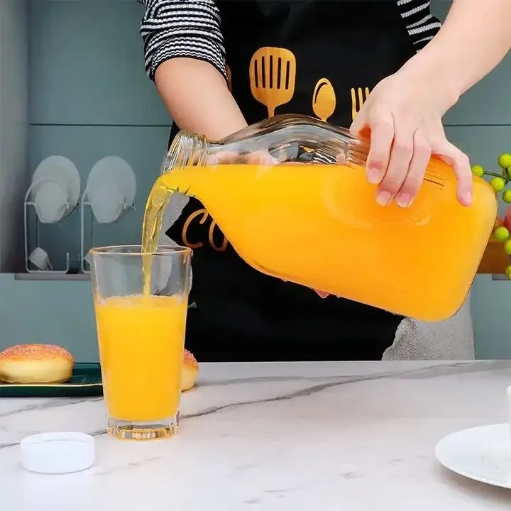 Wholesale 2L Clear Flat Square Glass Milk Bottle Glass Juice Bottle With Plastic Cap