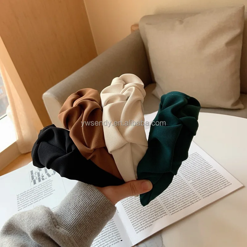 Wholesale 2024 solid color wide brimmed headband fashion retro pleated elastic headband for women classic style hairband