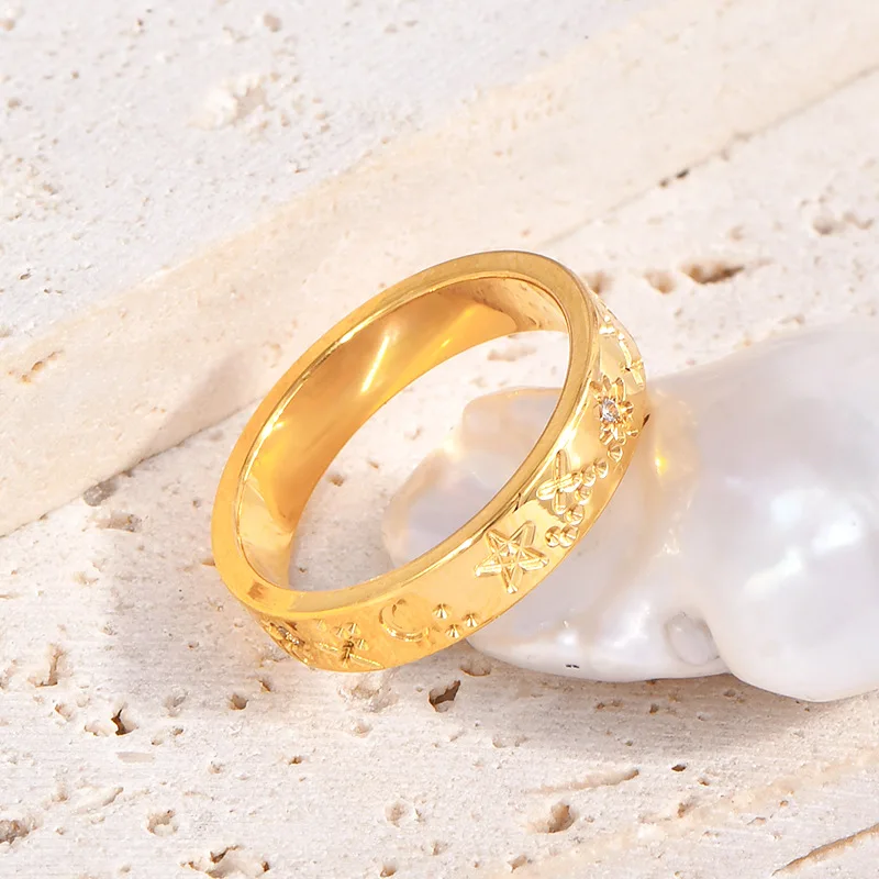 Trendy 18K Gold Plated Stainless Steel Ring Trendy Zircon Moon Star Shape Finger Rings Waterproof Fine Jewelry