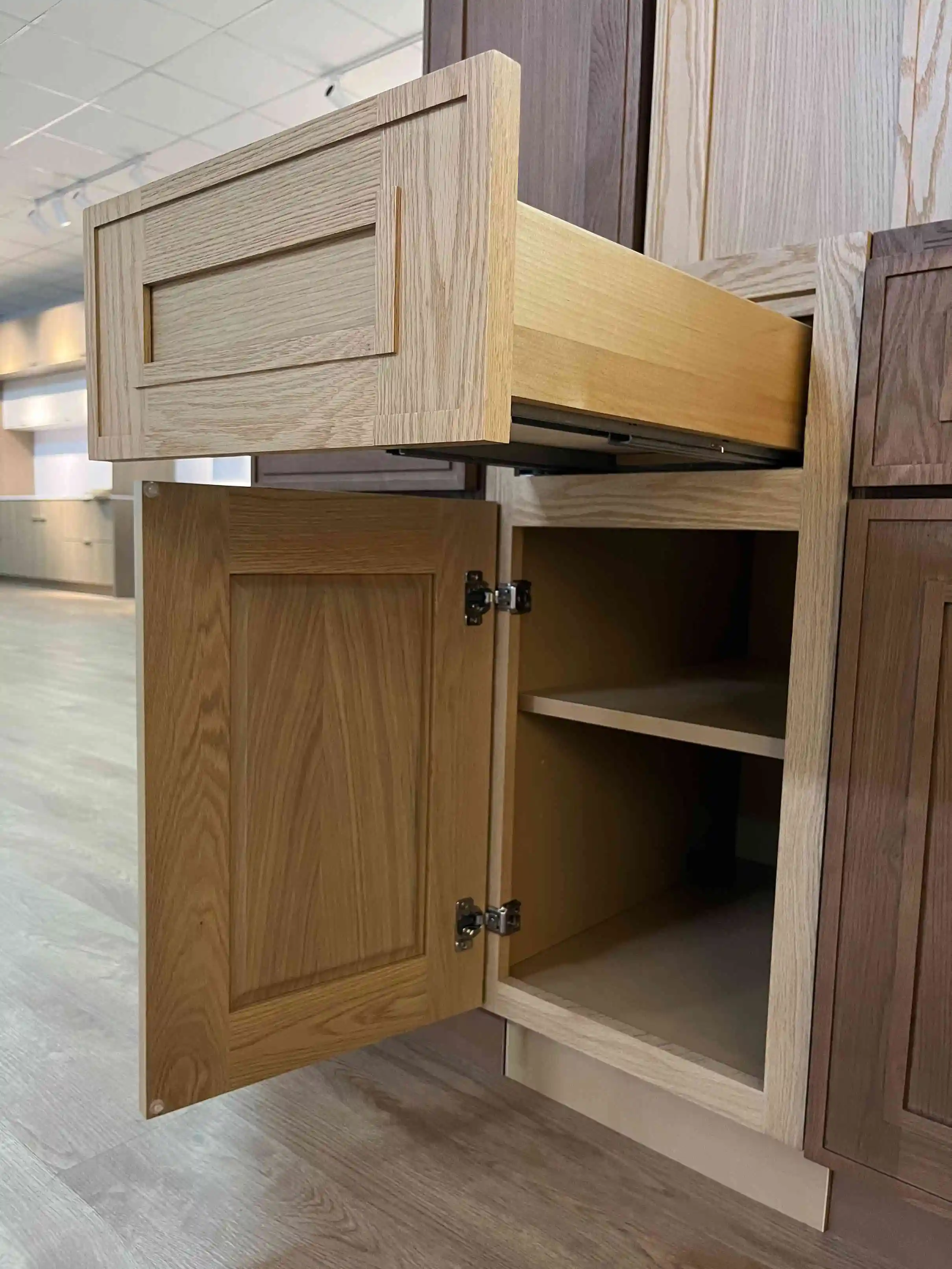 American Standard Size Lacquer Finished Interior Furniture RTA Soft Close Small RTA Kitchen Cabinet from Vietnam