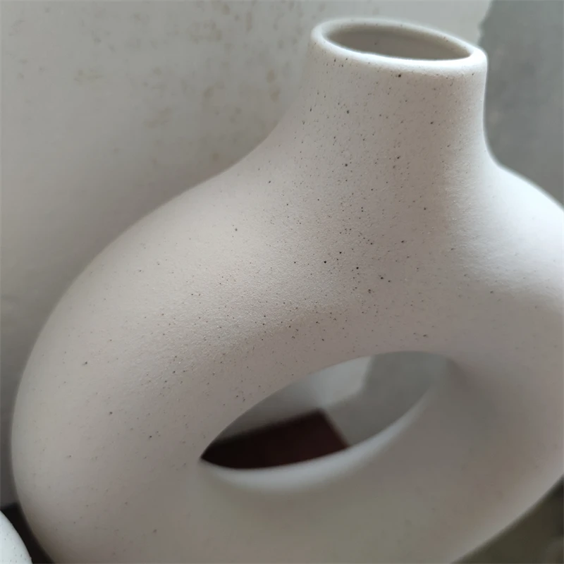 Beige White Ceramic Vase Set 2 for Modern Home Decor Boho Round Matte Vase for Farmhouse Wedding Party Living Room Office Decor