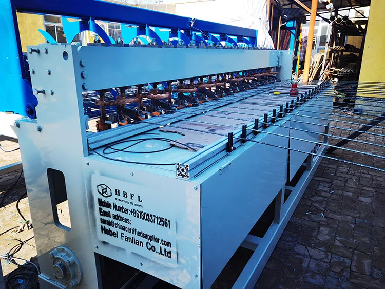 3-6mm galvanized reinforcement steel cage automatic roll and panel brc electric welded iron wire mesh making machine price