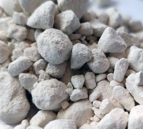 Vietnam Kaolin - K80 супер белый кальцинированный объемный порошок каолиновой глины дешевая цена глина каолин порошок для керамической краски