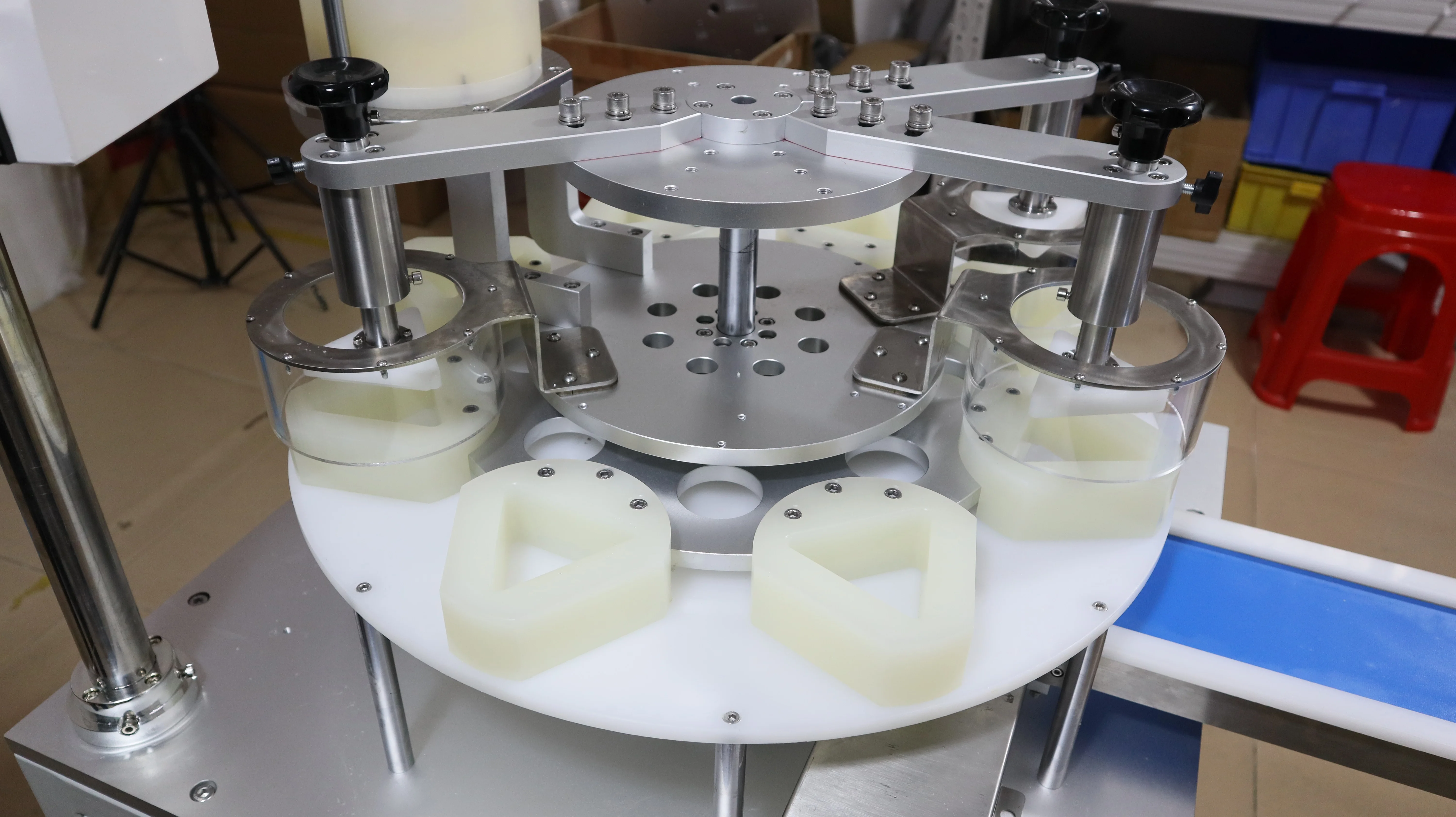 Automatic Onigiri Sushi Machine Triangle Rice Ball Making Machine