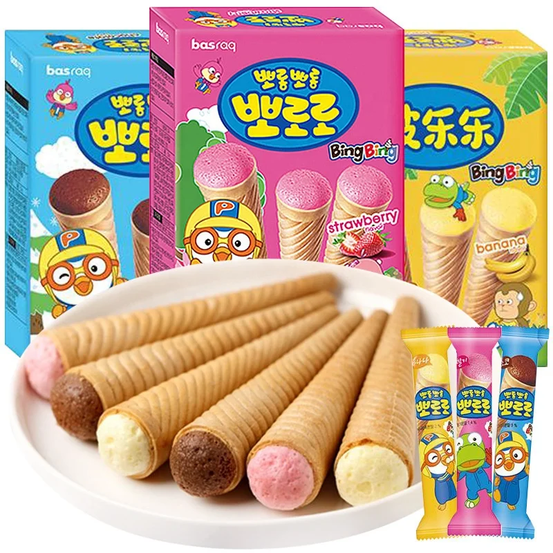 Korean Snack 53.4g Ice Cream Shape Banana Strawberry Chocolate Flavor Filling Biscuits Exotic Snack