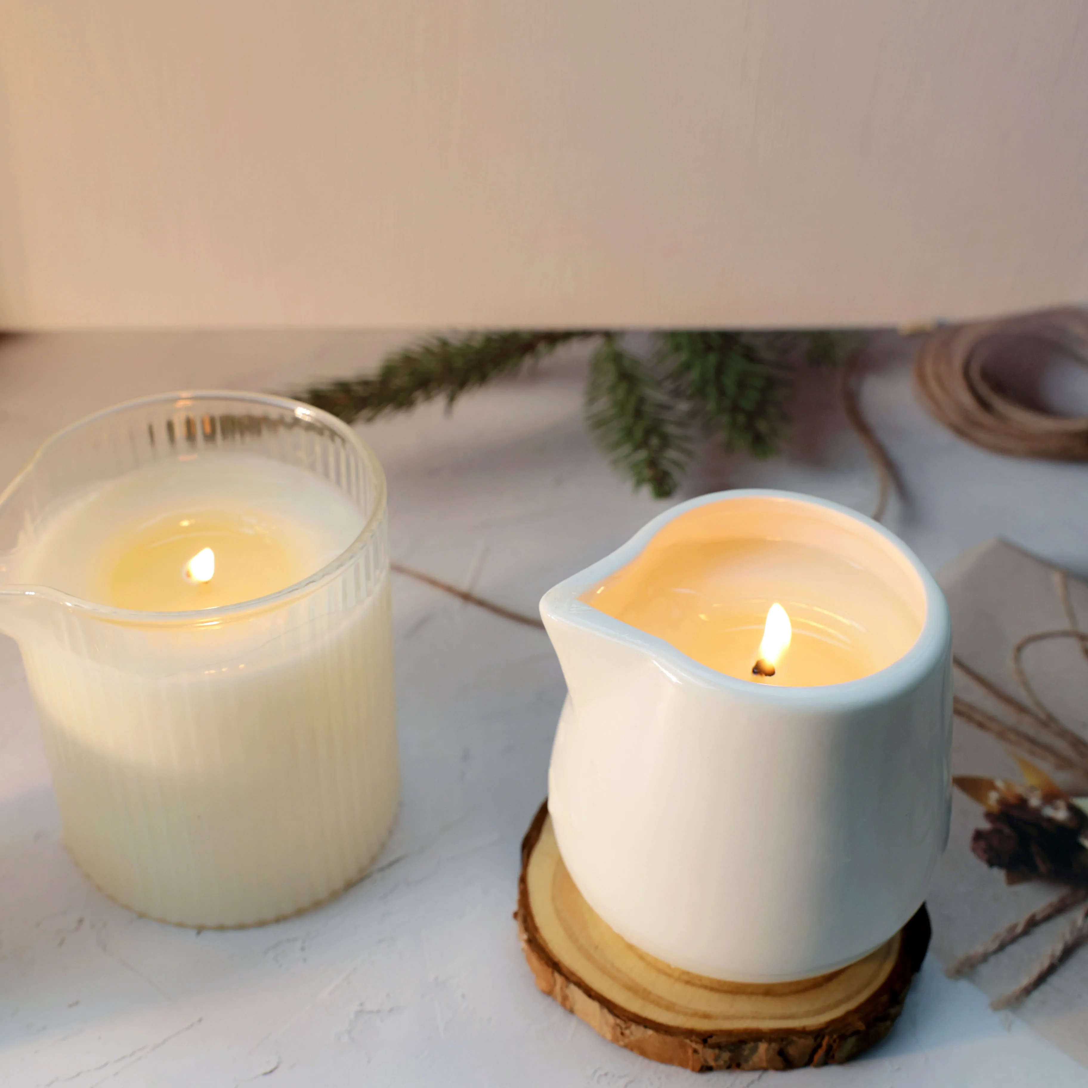 Custom White Home Decor Yoga Meditation Massage Oil Ceramic Jar Soy Wax Scented Candle with Spout