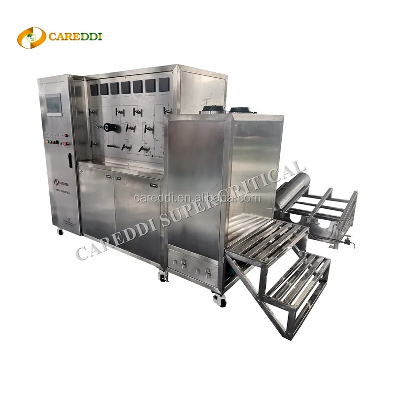 Paprika Oleoresin and Paprika Color Extraction and Separation with Supercritical CO2 Extractor Model 30L