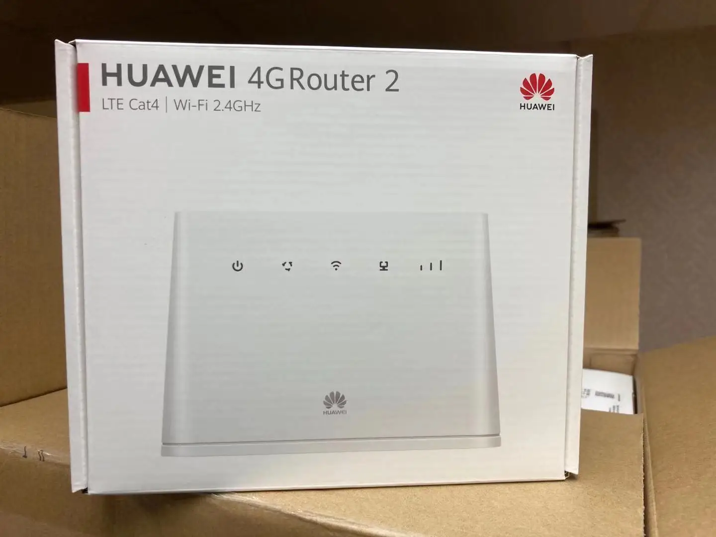 Unlocked Hua wei Mobile CPE WiFi Router B311-221  FDD B1/B3/B7/B8/B20 TDD B38  CAT4 150Mbps