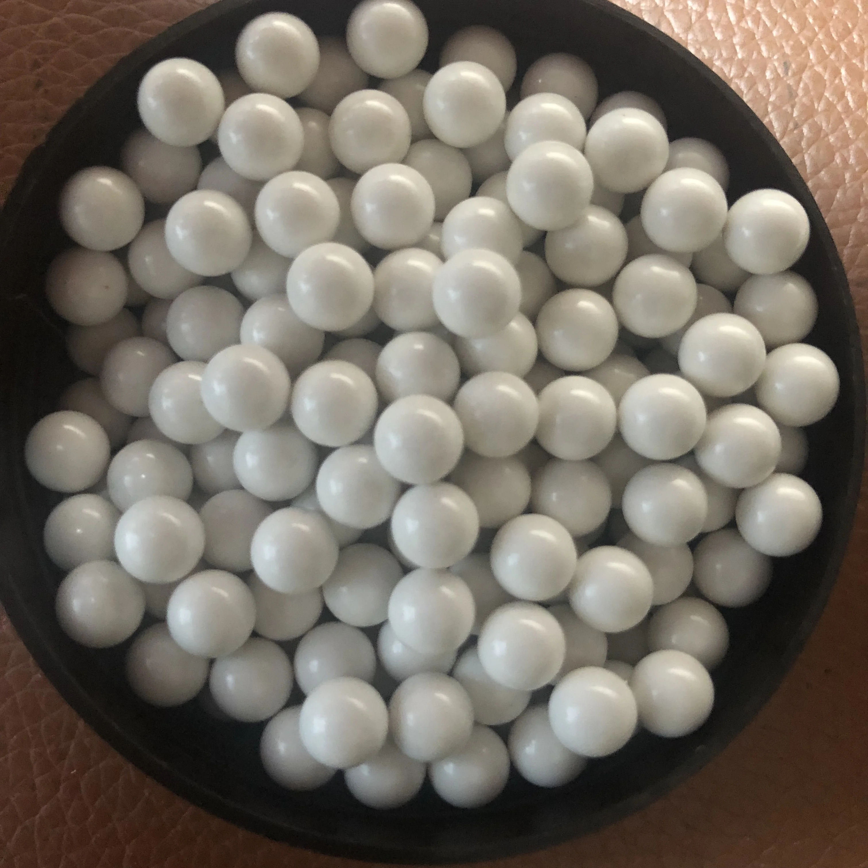 Double polished OEM 0.25g plastic balls