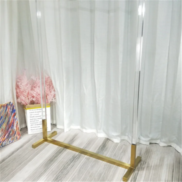 2021 Simplicity Design Durable In Use Clear Acrylic Stand Coat Store Rack For Living Room