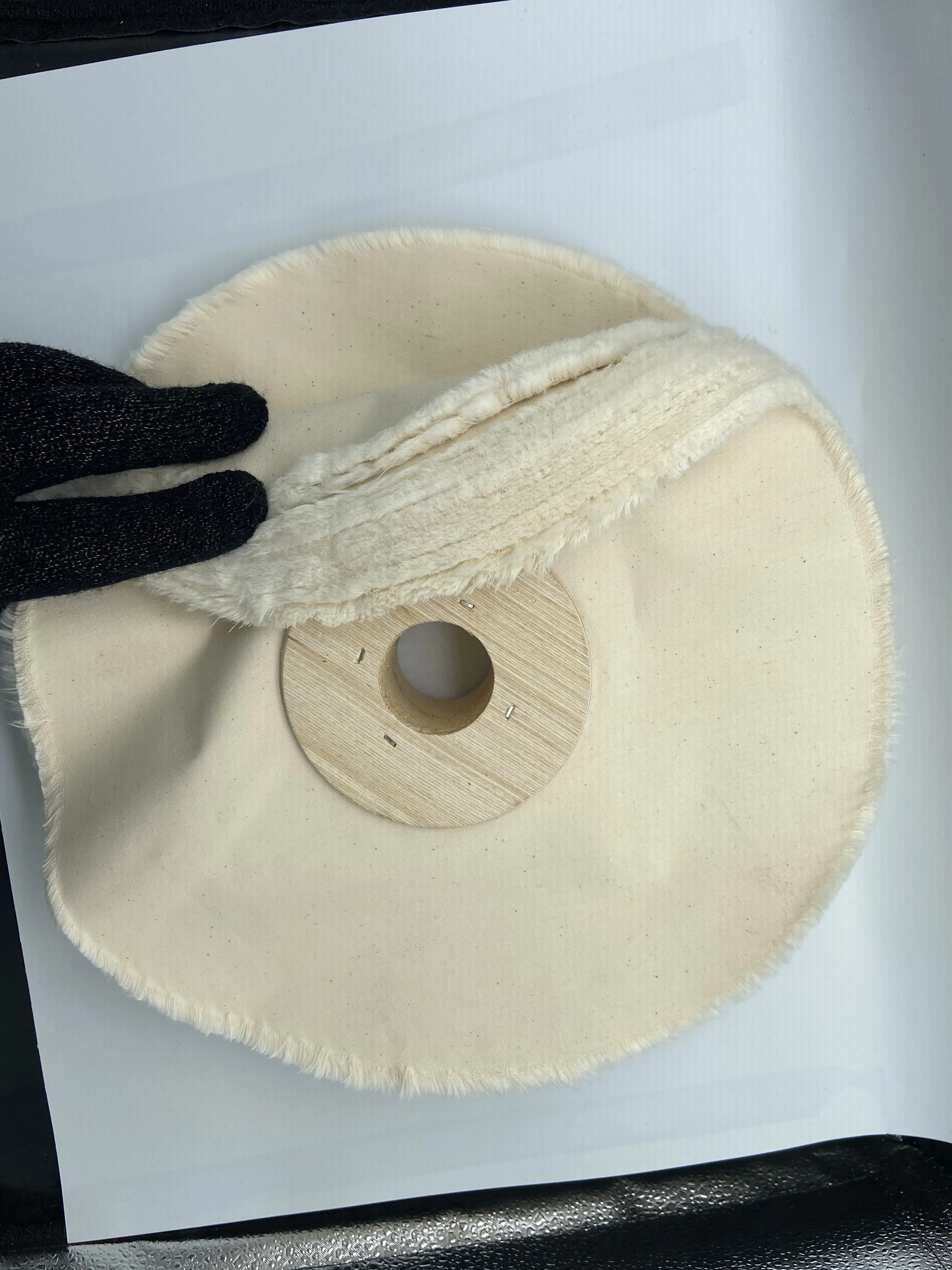 Round Brush cotton 100% natural cotton  for the maker  leather goods and  the leather and shoe  round cotton Brush
