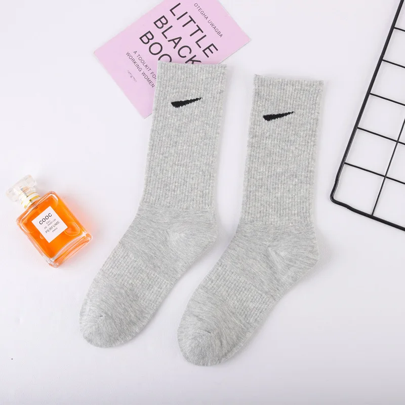 2023 high quality cotton crew socks soccer sports socks unisex NK luxury famous brand designer socks
