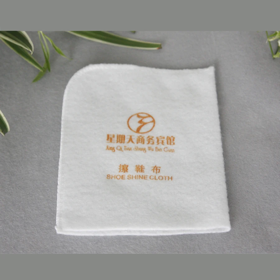 Cheap hotel disposable cotton shoe shine cloth shoe mitt