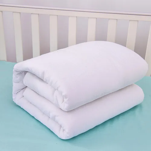 The new four Seasons is suitable for cute elephant printed cribs, soft baby pillowcases and bed sheets