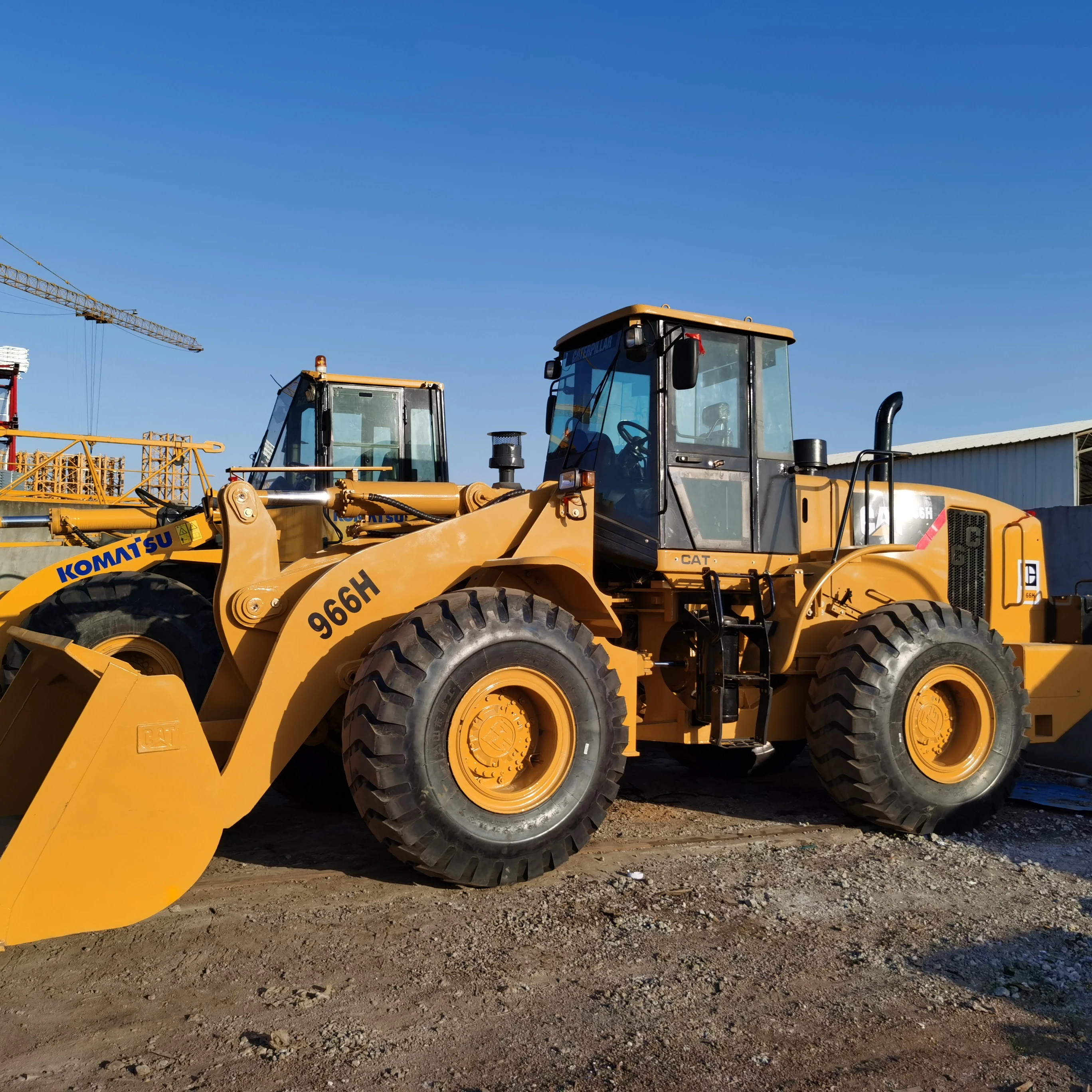 Б/у колесный погрузчик Caterpillar 966H на