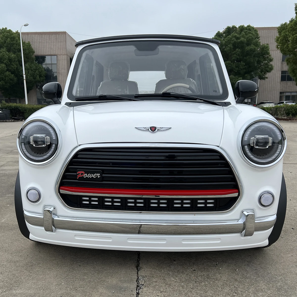 4 Wheel Electric Mini Car New 3000W Small Ev Auto Car 2025 Low Price Made in China New Energy Vehicle